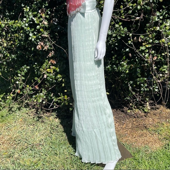 NWT Lovers + Friends Seafoam Belted Palazzo Puddle Leg Trousers Seafoam … - Picture 11 of 14